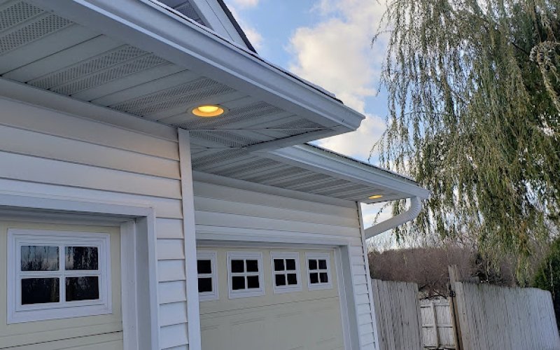 Everest Seamless Gutters