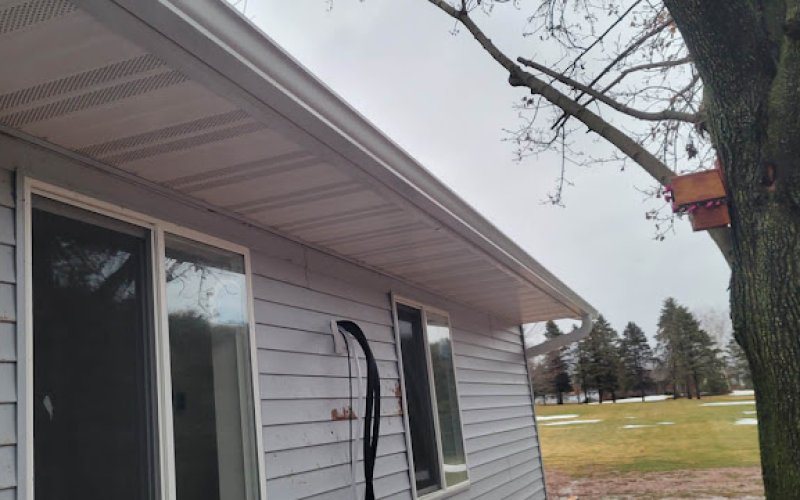 AVS Gutters Express LLC — Gutter cleaning service in Green Bay