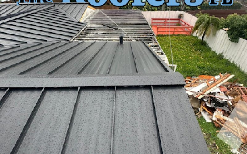 The Roofers FL — Gutter cleaning service in Hollywood