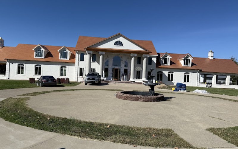Bluegrass Gutters LLC