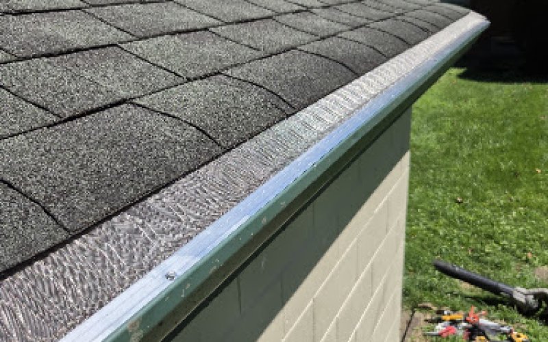 Claxton Gutter Cleaning — Gutter cleaning service in Louisville