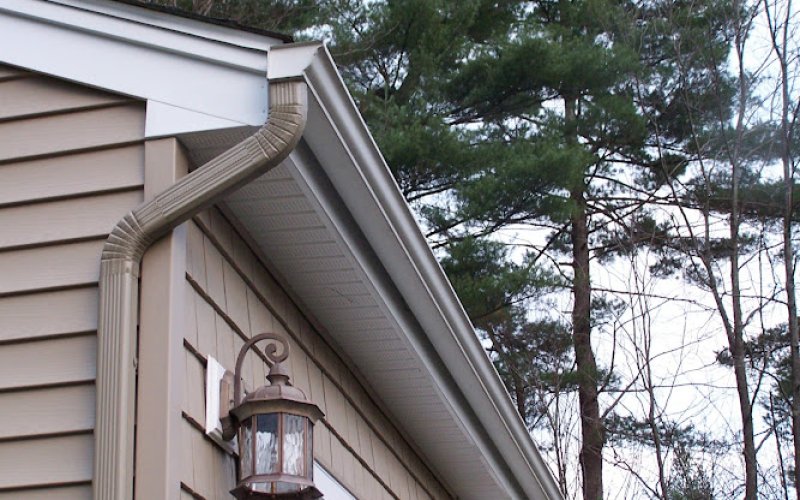 Argo's Seamless Gutters