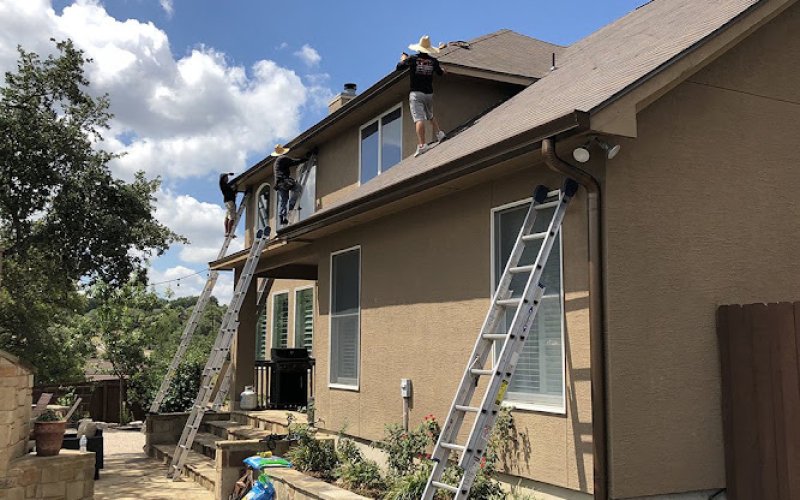 Prime Seamless Gutters & Roofing — Gutter cleaning service in San Antonio