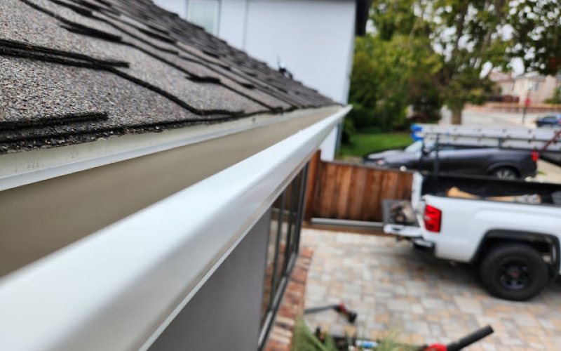 Seamless Gutters Usa — Gutter service in San Jose