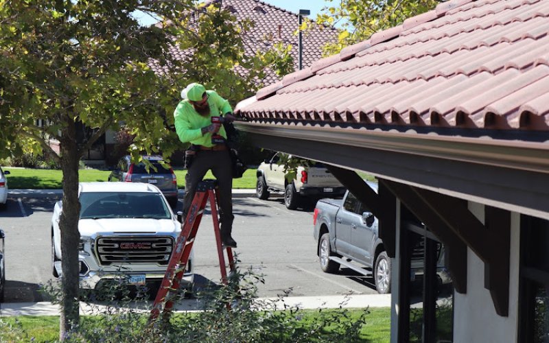 Dunn-Rite Seamless Rain Gutters