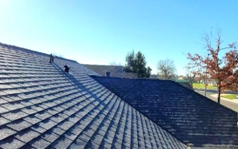 J Roofing