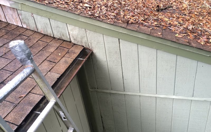 Gutter Solutions — Roofing contractor in Tallahassee