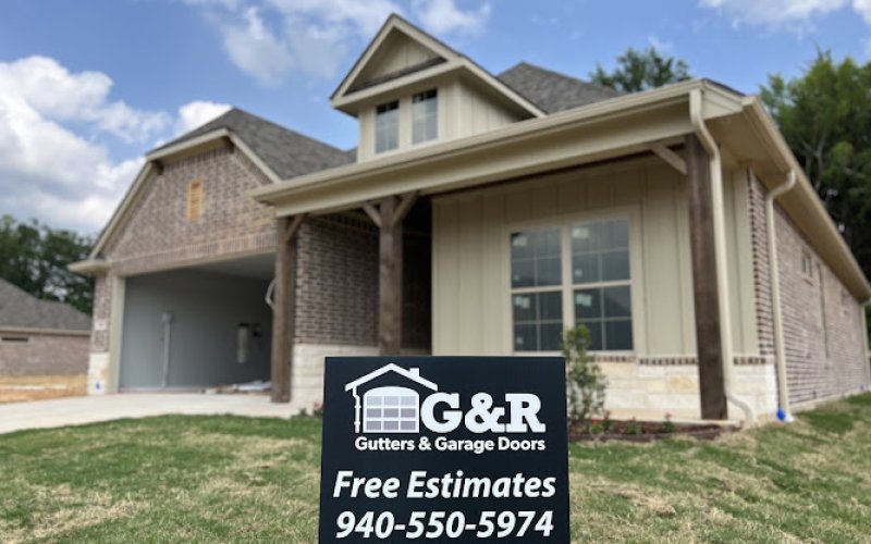 G&R Gutters and Garage Doors